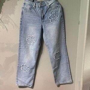 Cali1850 Light Blue Straight-Leg Jeans with Floral Patch Details